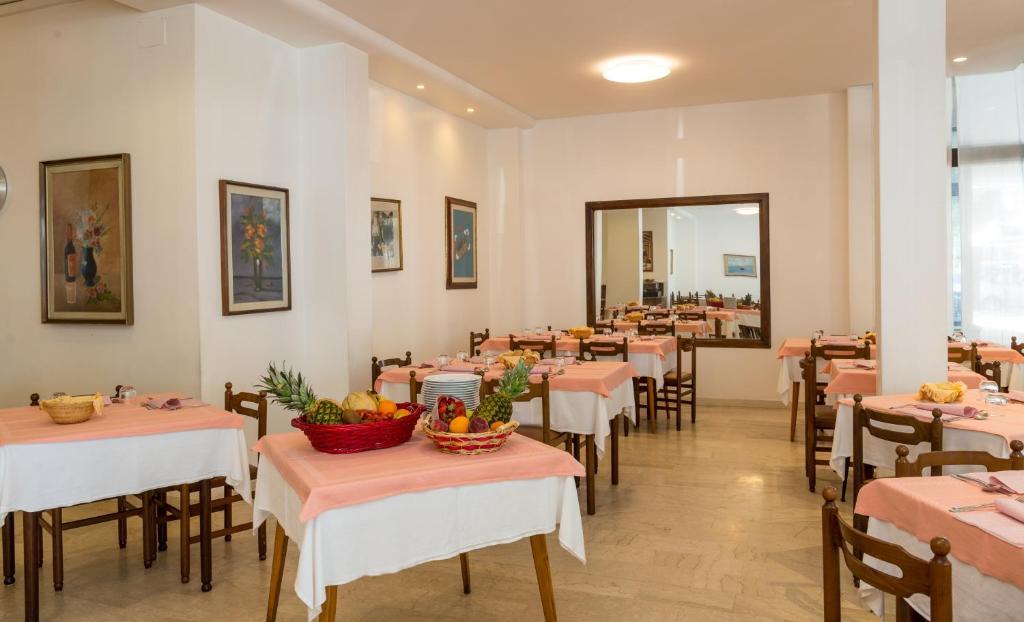 Hotel Brioni Mare Lido di Jesolo Exterior foto